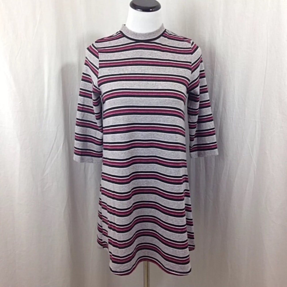 Love Fire Gray Pink Navy Striped Shift Size L Brand New